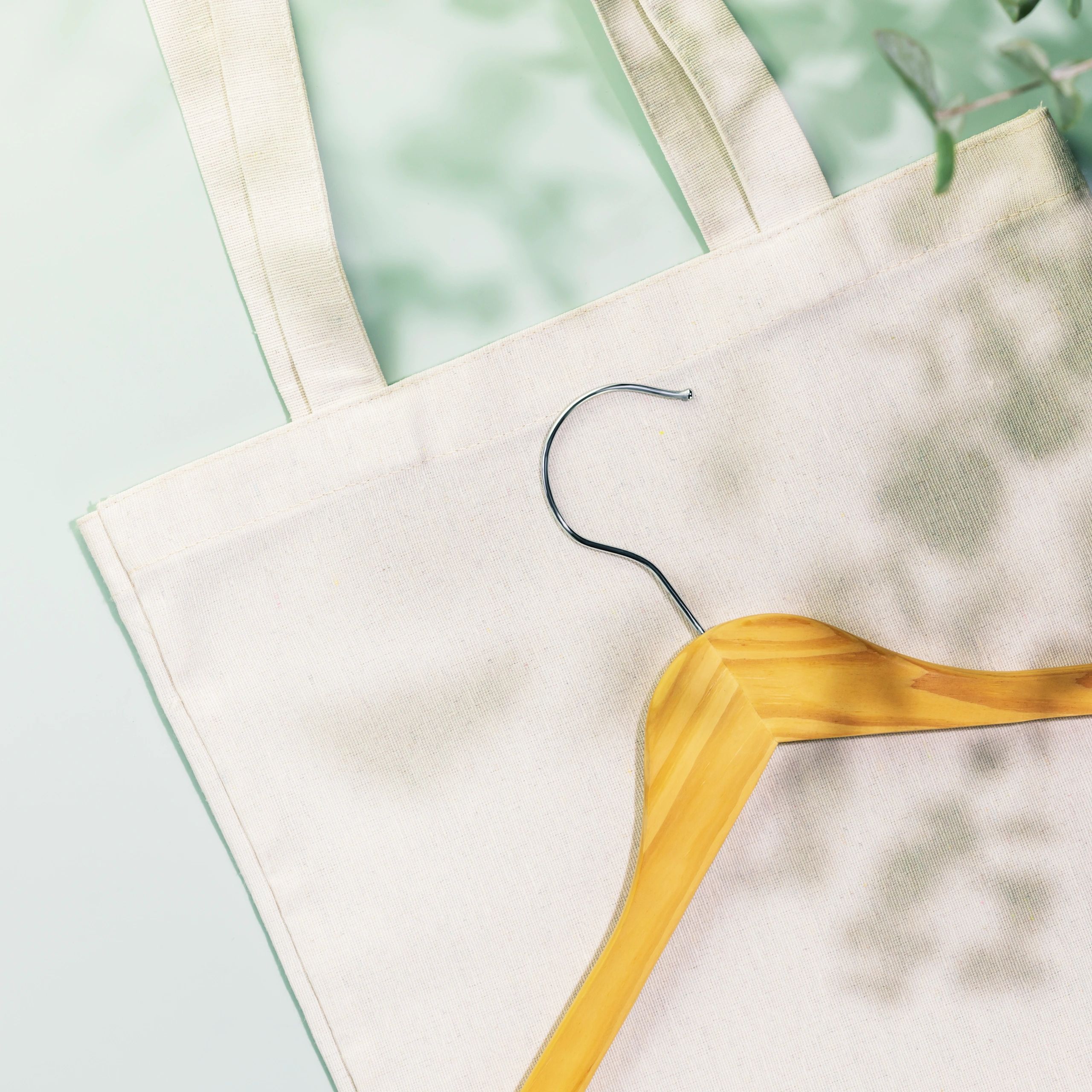 Canvas tote bag suitable for custom brand specifications